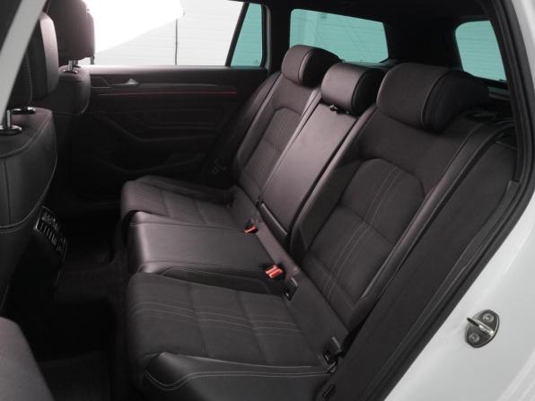 Volkswagen Passat B8 Рестайлинг с пробегом 2020 года, цена 3 234 000 рублей, 158085 км, универсал, Автокод Объявления