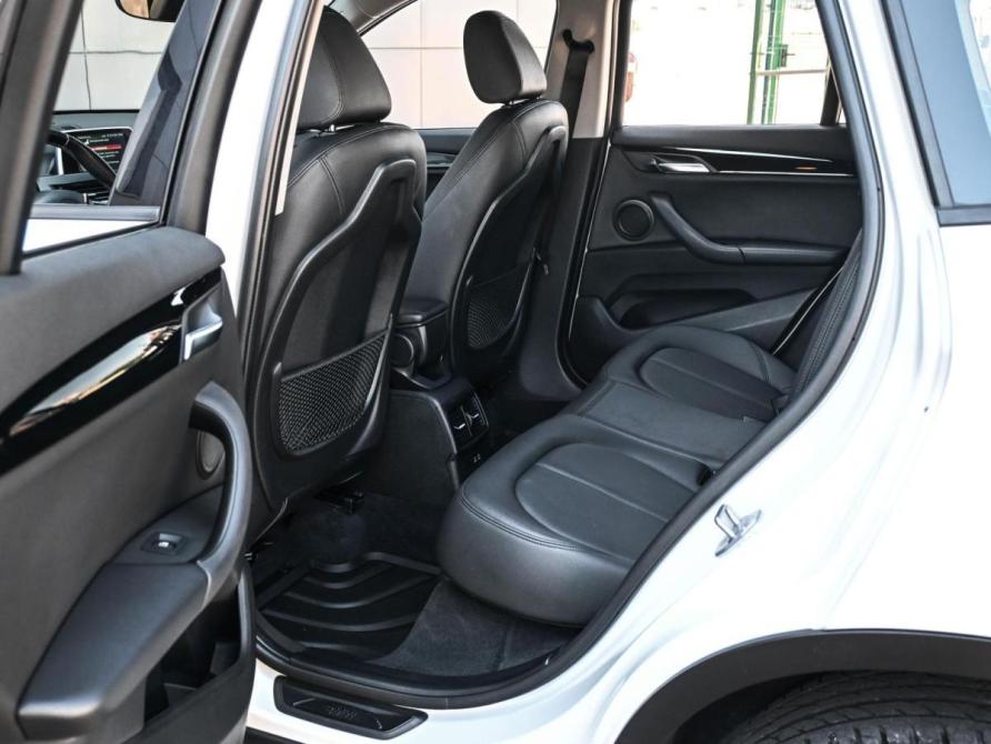 BMW X1 II (F48) Новороссийск  - изображение 11