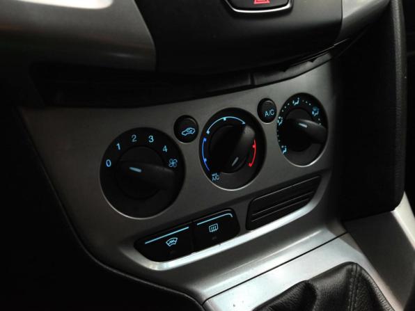 Ford Focus III с пробегом 2014 года, цена 870 000 рублей, 173145 км, седан, Автокод Объявления