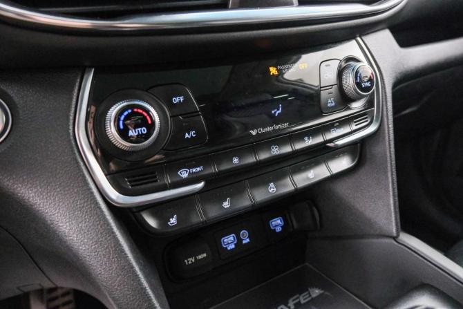 Hyundai Santa Fe IV с пробегом 2018 года, цена 2 689 000 рублей, 123100 км, внедорожник, Автокод Объявления