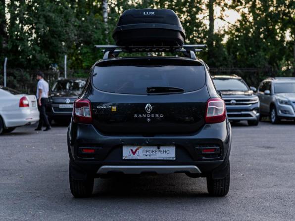 Renault Sandero II с пробегом 2015 года, цена 680 000 рублей, 145479 км, хэтчбек, Автокод Объявления