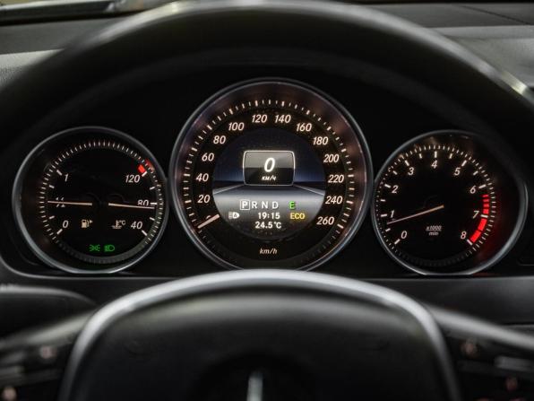 Mercedes-Benz C-Класс III (W204) Рестайлинг с пробегом 2013 года, цена 1 340 000 рублей, 309190 км, седан, Автокод Объявления