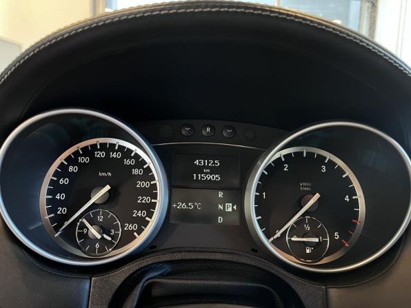 Mercedes-Benz GL-Класс I (X164) Рестайлинг с пробегом 2011 года, цена 2 390 000 рублей, 115905 км, внедорожник, Автокод Объявления