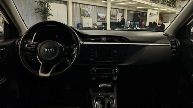 Kia Rio IV Рестайлинг с пробегом 2021 года, цена 1 828 000 рублей, 52000 км, хэтчбек, Автокод Объявления