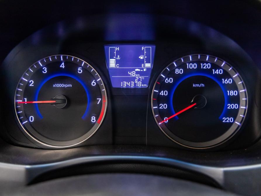 Hyundai Solaris I Рестайлинг Волгоград  - изображение 9