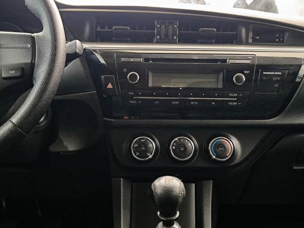Toyota Corolla XI (E160 E170 E180) с пробегом 2013 года, цена 1 300 000 рублей, 127527 км, седан, Автокод Объявления