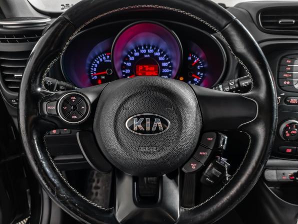 Kia Soul II с пробегом 2015 года, цена 1 350 000 рублей, 90848 км, хэтчбек, Автокод Объявления