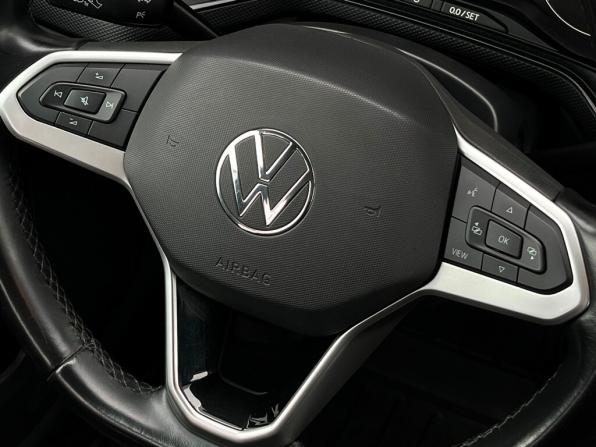 Volkswagen Polo VI с пробегом 2022 года, цена 1 495 200 рублей, 147944 км, лифтбек, Автокод Объявления