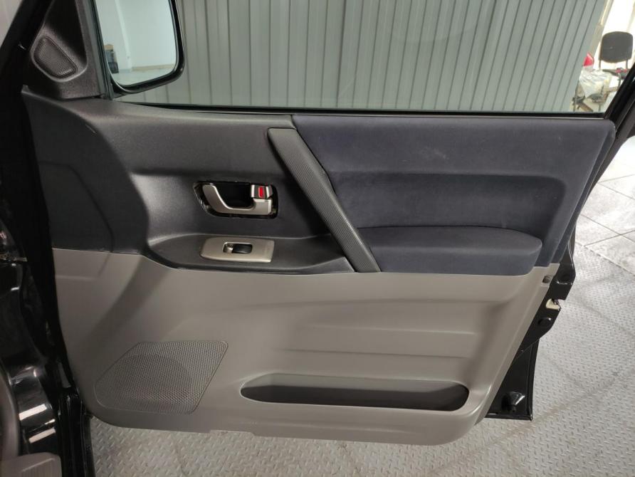 Mitsubishi Pajero III Рестайлинг Пермь  - изображение 15