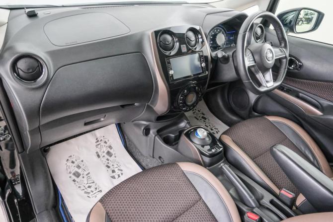 Nissan Note II Рестайлинг с пробегом 2017 года, цена 1 189 000 рублей, 172834 км, хэтчбек, Автокод Объявления