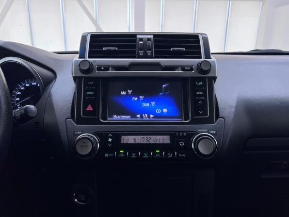 Toyota Land Cruiser Prado 150 Series Рестайлинг 1 с пробегом 2016 года, цена 3 940 000 рублей, 189161 км, внедорожник, Автокод Объявления
