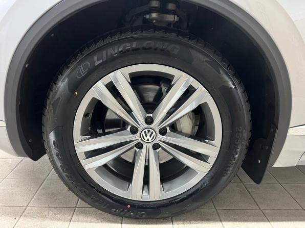 Volkswagen Touareg III с пробегом 2020 года, цена 4 599 000 рублей, 93882 км, внедорожник, Автокод Объявления