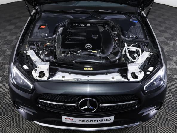 Mercedes-Benz E-Класс V (W213 S213 C238) Рестайлинг с пробегом 2020 года, цена 4 946 000 рублей, 53653 км, седан, Автокод Объявления