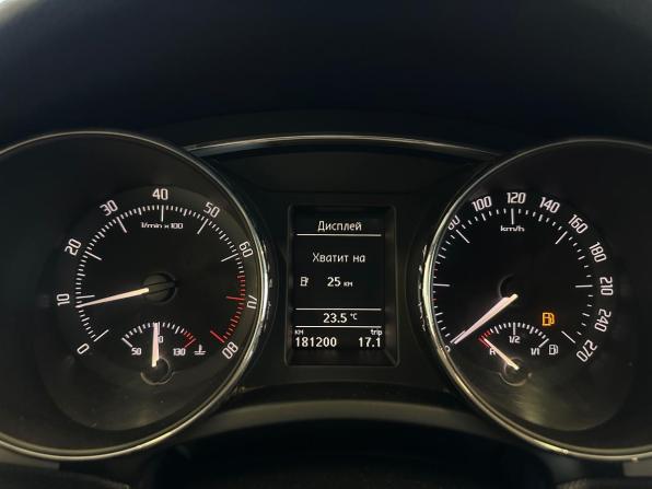 Skoda Superb II с пробегом 2010 года, цена 850 000 рублей, 181197 км, лифтбек, Автокод Объявления