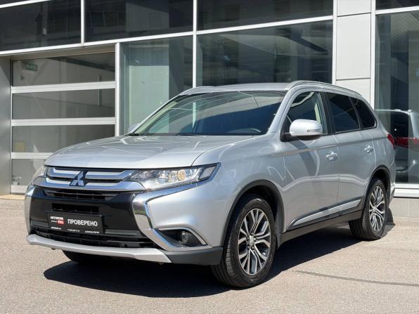 Mitsubishi Outlander III Рестайлинг 2 с пробегом 2015 года, цена 1 745 000 рублей, 110000 км, внедорожник, Автокод Объявления