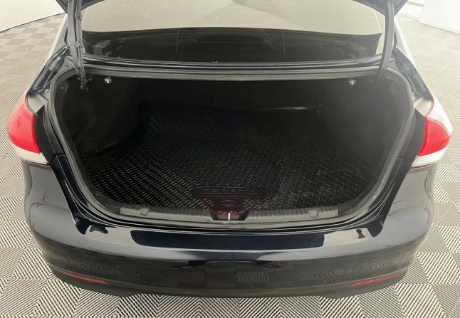 Kia Cerato III Рестайлинг (Classic) с пробегом 2019 года, цена 1 295 000 рублей, 135000 км, седан, Автокод Объявления