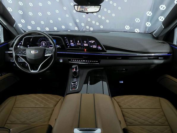 Cadillac Escalade V с пробегом 2022 года, цена 11 499 000 рублей, 38137 км, внедорожник, Автокод Объявления