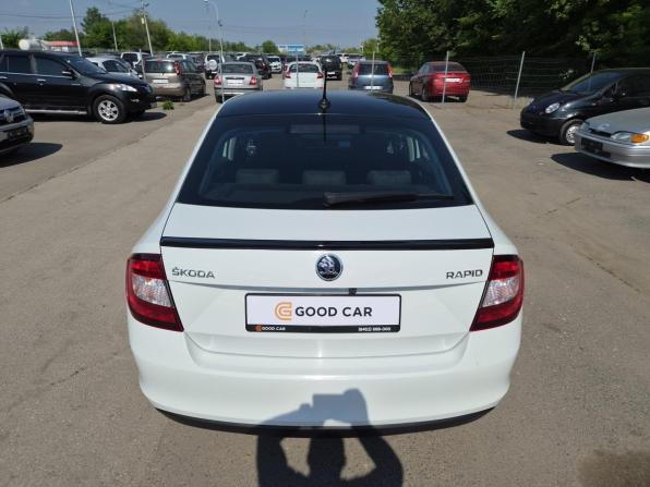 Skoda Rapid I Рестайлинг с пробегом 2018 года, цена 1 230 000 рублей, 66653 км, лифтбек, Автокод Объявления