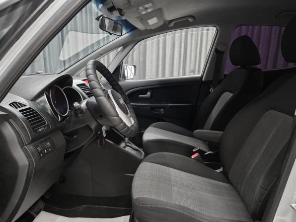 Kia Venga I с пробегом 2011 года, цена 780 000 рублей, 211772 км, минивэн, Автокод Объявления