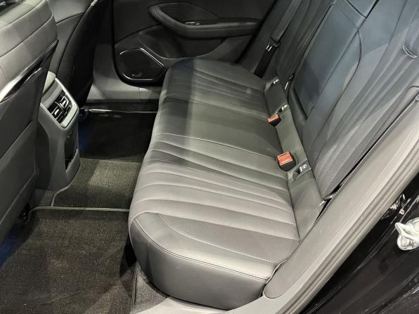 Новый Hongqi H5 II 2024 года, цена 4 280 000 рублей, седан, Автокод Объявления