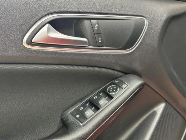 Mercedes-Benz A-Класс III (W176) с пробегом 2013 года, цена 1 190 000 рублей, 101000 км, хэтчбек, Автокод Объявления