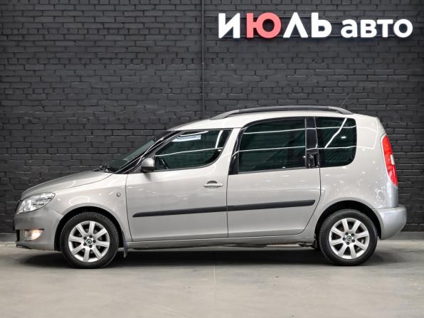 Skoda Roomster I Рестайлинг с пробегом 2012 года, цена 680 000 рублей, 154376 км, минивэн, Автокод Объявления