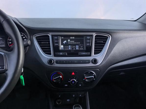 Hyundai Solaris II Рестайлинг с пробегом 2021 года, цена 1 540 000 рублей, 65000 км, седан, Автокод Объявления