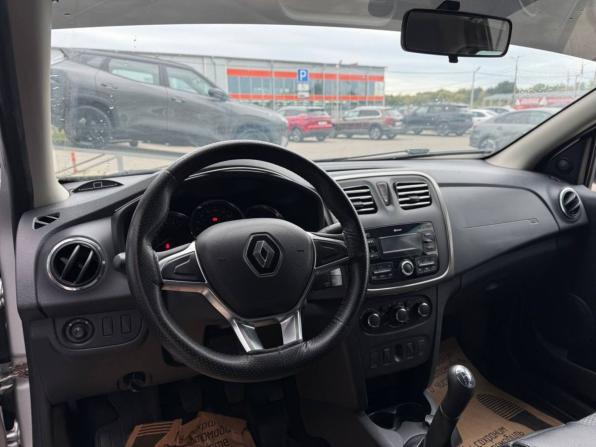 Renault Logan II Рестайлинг с пробегом 2019 года, цена 1 043 000 рублей, 139159 км, седан, Автокод Объявления