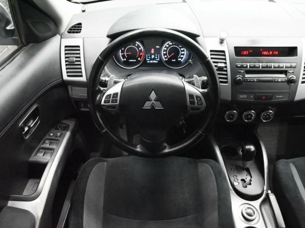 Mitsubishi Outlander II Рестайлинг с пробегом 2012 года, цена 1 330 000 рублей, 301775 км, внедорожник, Автокод Объявления