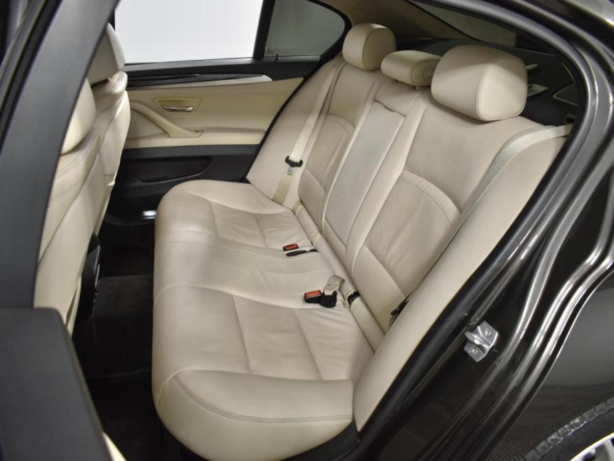 BMW 5 серии VI (F10/F11/F07) Рестайлинг Казань  - изображение 9