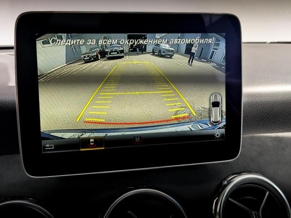 Mercedes-Benz GLA I (X156) Рестайлинг с пробегом 2019 года, цена 2 595 000 рублей, 49821 км, внедорожник, Автокод Объявления