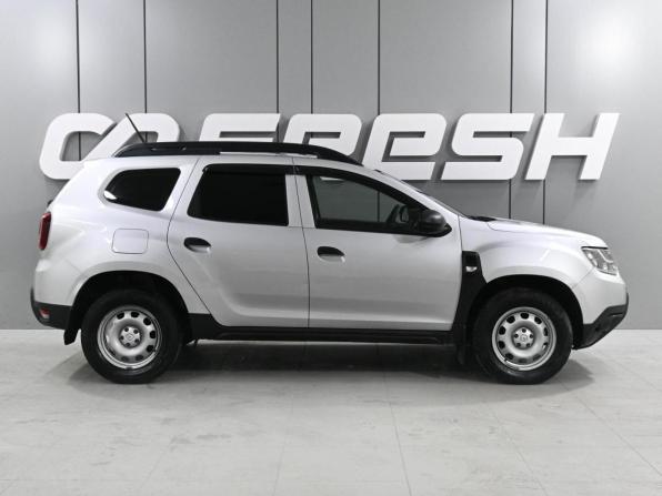 Renault Duster II с пробегом 2022 года, цена 1 629 000 рублей, 165026 км, внедорожник, Автокод Объявления