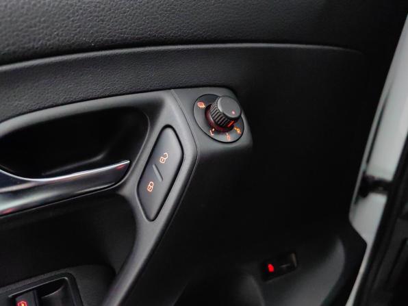 Volkswagen Polo V Рестайлинг с пробегом 2019 года, цена 888 000 рублей, 165651 км, седан, Автокод Объявления