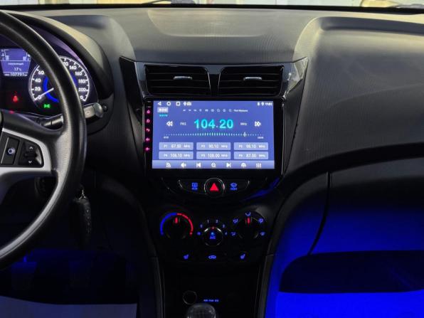 Hyundai Solaris I с пробегом 2012 года, цена 759 000 рублей, 107791 км, седан, Автокод Объявления