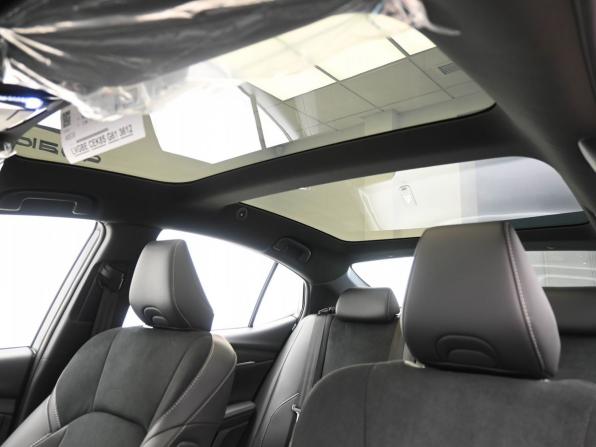 Toyota Camry IX (XV80) China Market с пробегом 2025 года, цена 4 740 900 рублей, 162 км, седан, Автокод Объявления
