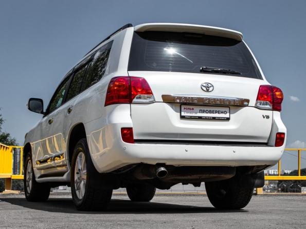 Toyota Land Cruiser 200 Series Рестайлинг 1 с пробегом 2015 года, цена 4 798 000 рублей, 166032 км, внедорожник, Автокод Объявления