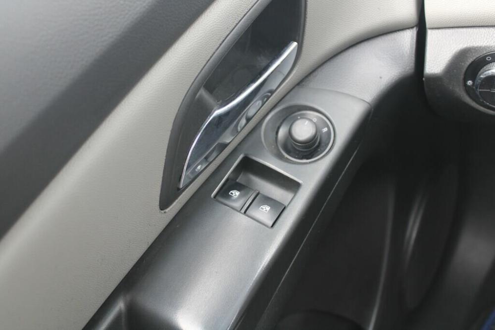 Chevrolet Cruze I Рестайлинг Березники  - изображение 10