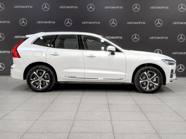 Volvo XC60 II Рестайлинг 2 с пробегом 2025 года, цена 5 695 000 рублей, 3800 км, внедорожник, Автокод Объявления