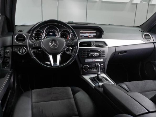 Mercedes-Benz C-Класс III (W204) Рестайлинг с пробегом 2013 года, цена 2 250 000 рублей, 149043 км, седан, Автокод Объявления