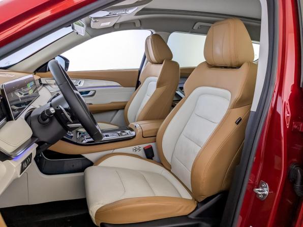JETOUR X70+ I Рестайлинг с пробегом 2023 года, цена 2 159 000 рублей, 40962 км, внедорожник, Автокод Объявления