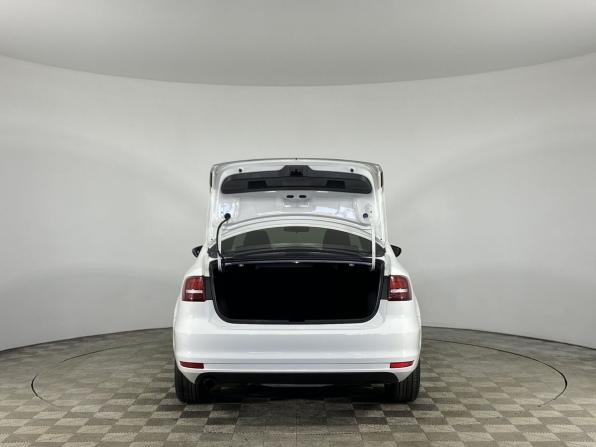 Volkswagen Jetta VI Рестайлинг с пробегом 2017 года, цена 1 450 000 рублей, 105290 км, седан, Автокод Объявления