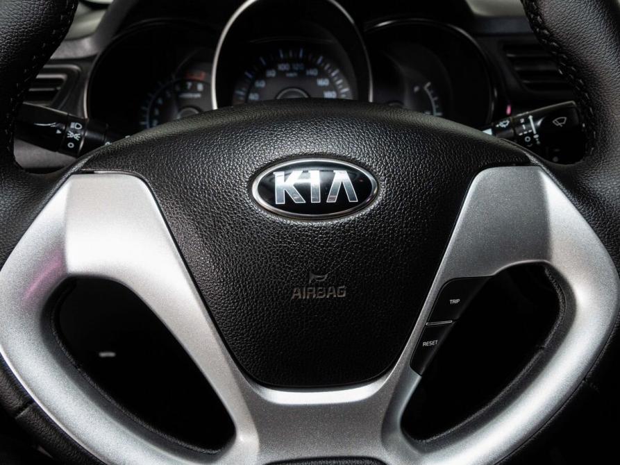 Kia Rio III Казань  - изображение 9