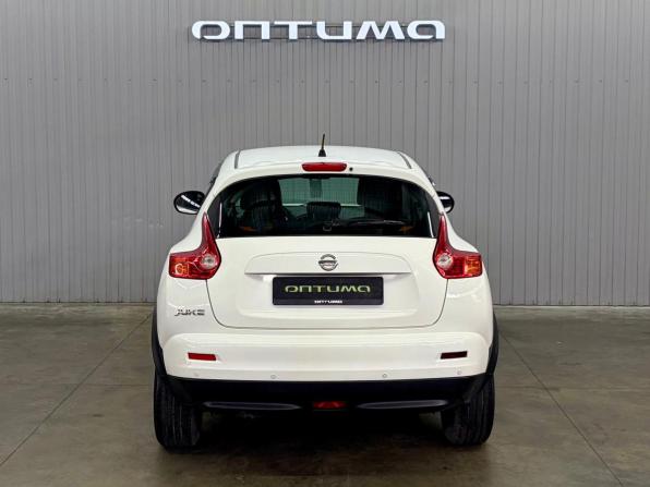 Nissan Juke I с пробегом 2014 года, цена 1 077 000 рублей, 205657 км, внедорожник, Автокод Объявления