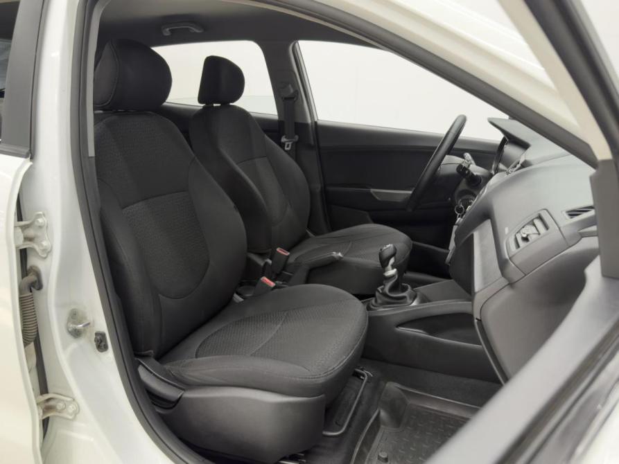 Kia Rio III Рестайлинг Ростов-на-Дону  - изображение 8