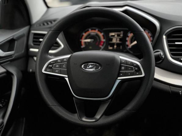 Lada (ВАЗ) Vesta I Рестайлинг (NG) с пробегом 2023 года, цена 1 279 990 рублей, 45787 км, седан, Автокод Объявления