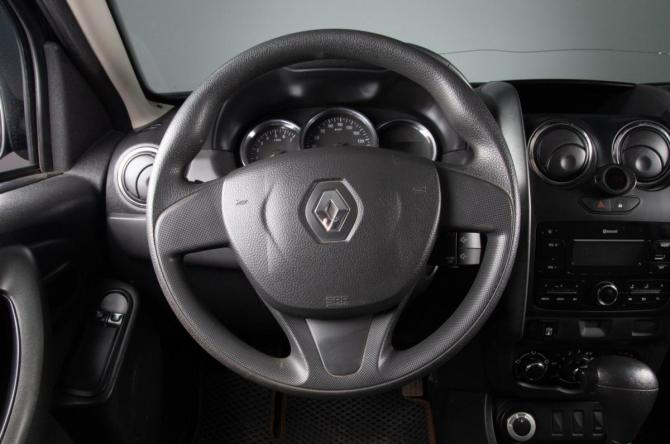 Renault Duster I Рестайлинг с пробегом 2017 года, цена 1 379 000 рублей, 170000 км, внедорожник, Автокод Объявления