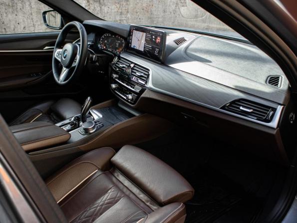 BMW 5 серии VII (G30/G31/G38) Рестайлинг с пробегом 2020 года, цена 6 890 000 рублей, 57653 км, седан, Автокод Объявления