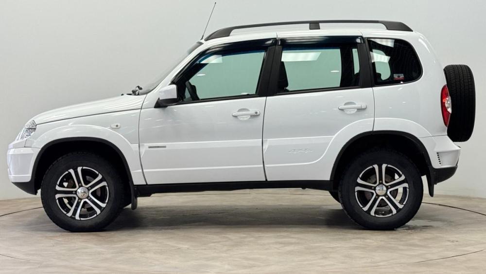 Chevrolet Niva I Рестайлинг Киров  - изображение 2