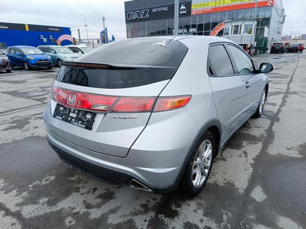 Honda Civic VIII Рестайлинг с пробегом 2008 года, цена 429 000 рублей, 303151 км, хэтчбек, Автокод Объявления