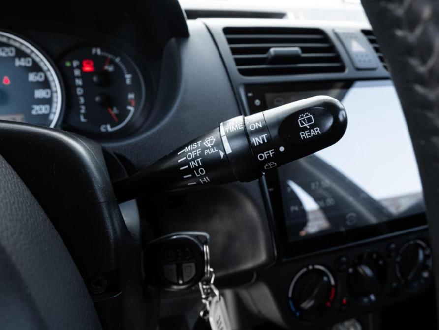 Suzuki Swift III Ставрополь  - изображение 17